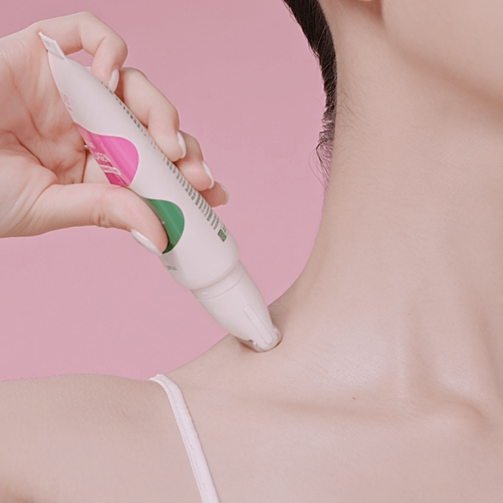 Роликовый крем для массажа шеи с ретиналем CKD Retino Collagen Small Molecule 300 Guasha Neck Cream,50 мл