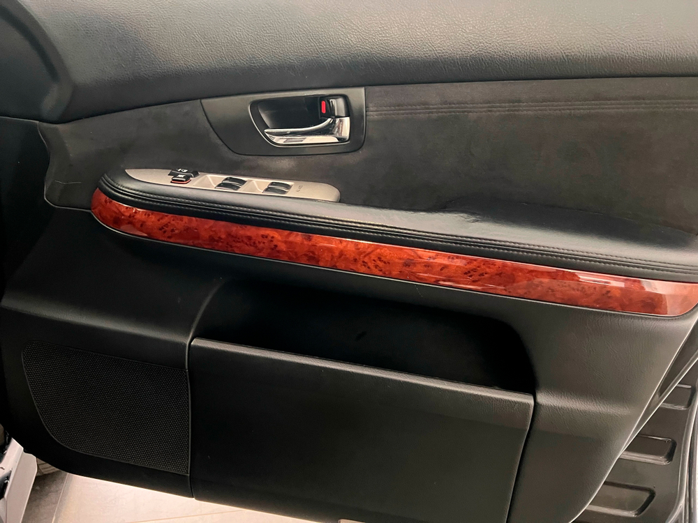 Toyota Harrier, 2012 год