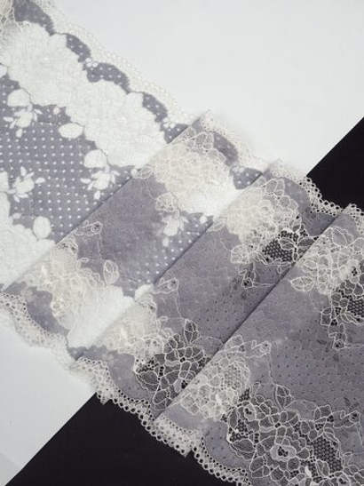 Эластичное кружево синевато-серое с шампанью ширина 21 см ОТРЕЗ 0,55 м