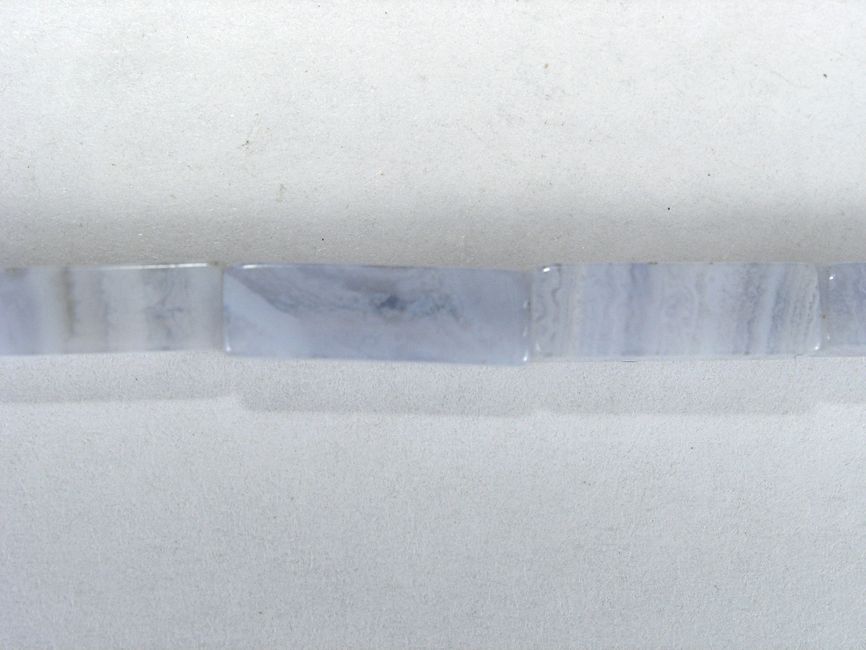 Бусина из агата голубого, фигурная, 4x13 мм (цилиндр, граненая)