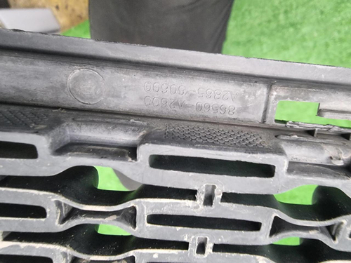 Решетка переднего бампера Kia Ceed 2 JD (15-18)