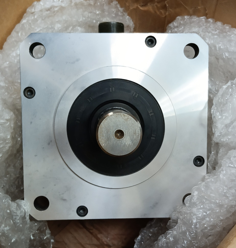 Fanuc A06B-0269-B100 новое