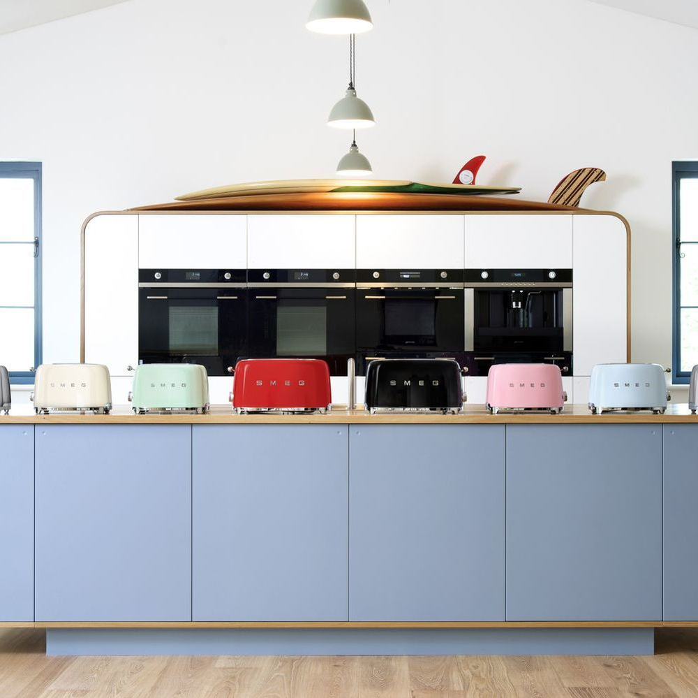 Тостер Smeg Стиль 50-х годов для 4 тостов черный Италия дизайн