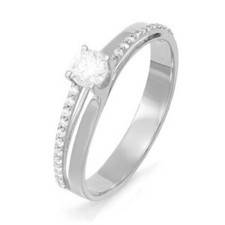 Кольцо из золота с бриллиантами