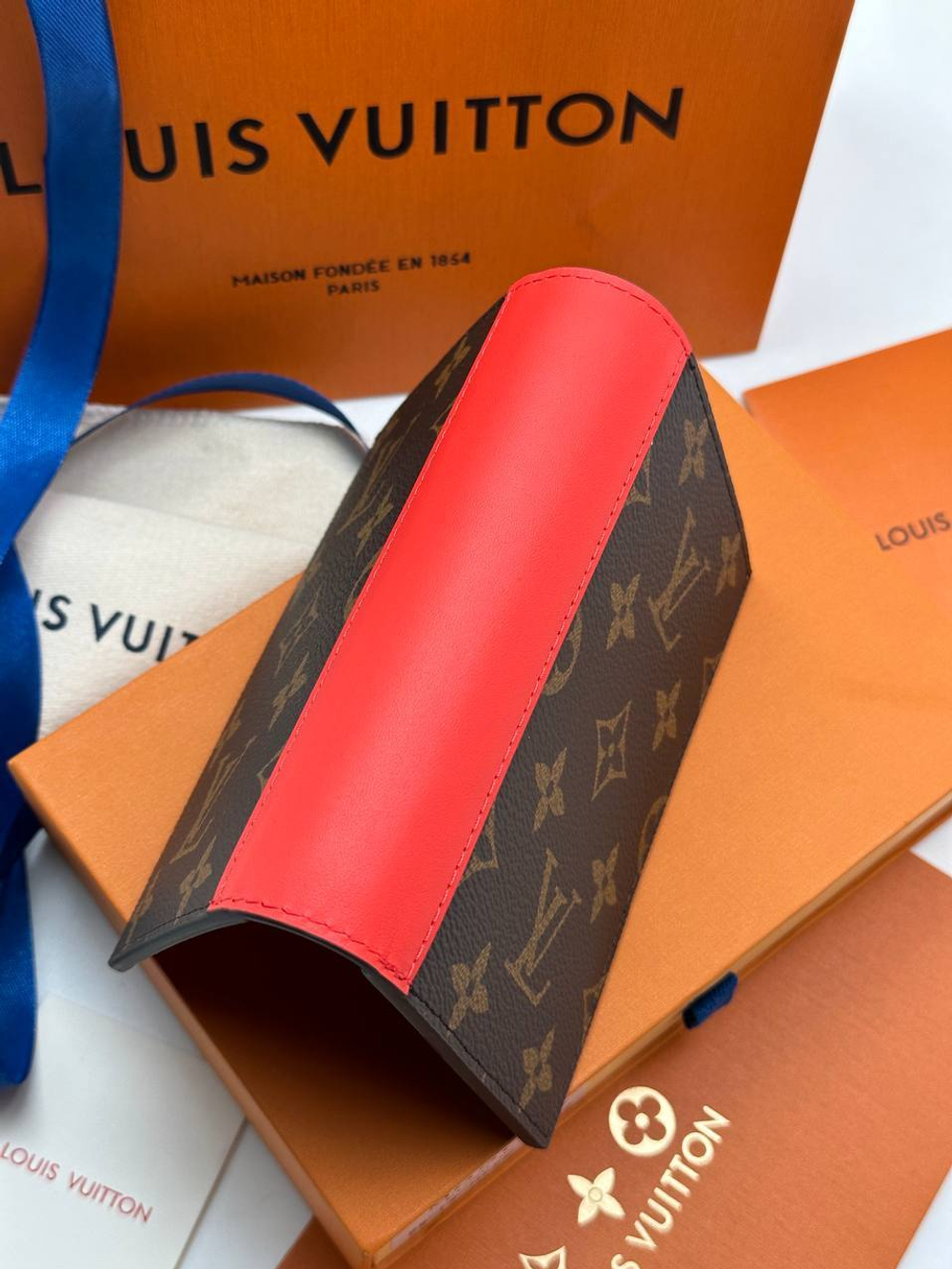 Кошелек Louis Vuitton
