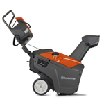 Бензиновый снегоуборщик Husqvarna ST 151