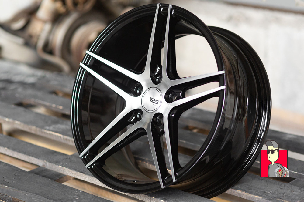 Комплект дисков Vossen VPS-302 16x7 et35 5x100
