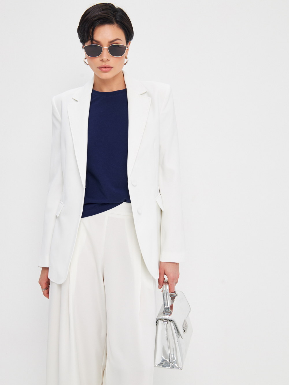 Базовая классическая футболка из хлопка