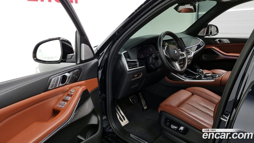 BMW X7 (G07) xDrive 40i M Sports 6-и местный (09.2021)