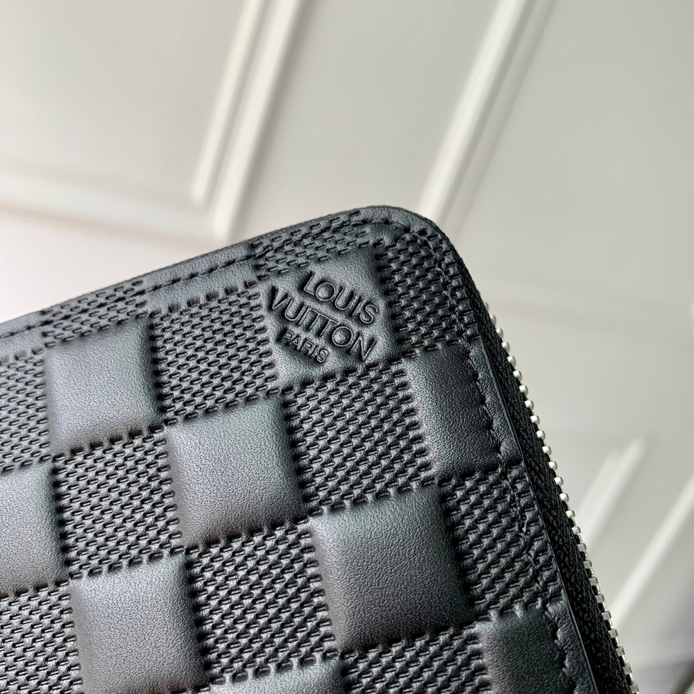 Louis Vuitton Zippy Wallet Horizontal