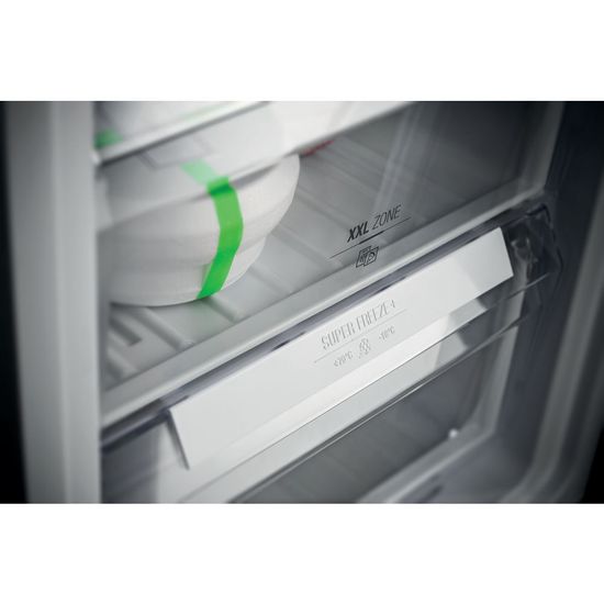 Холодильник Hotpoint-Ariston HFP 8202 WOS