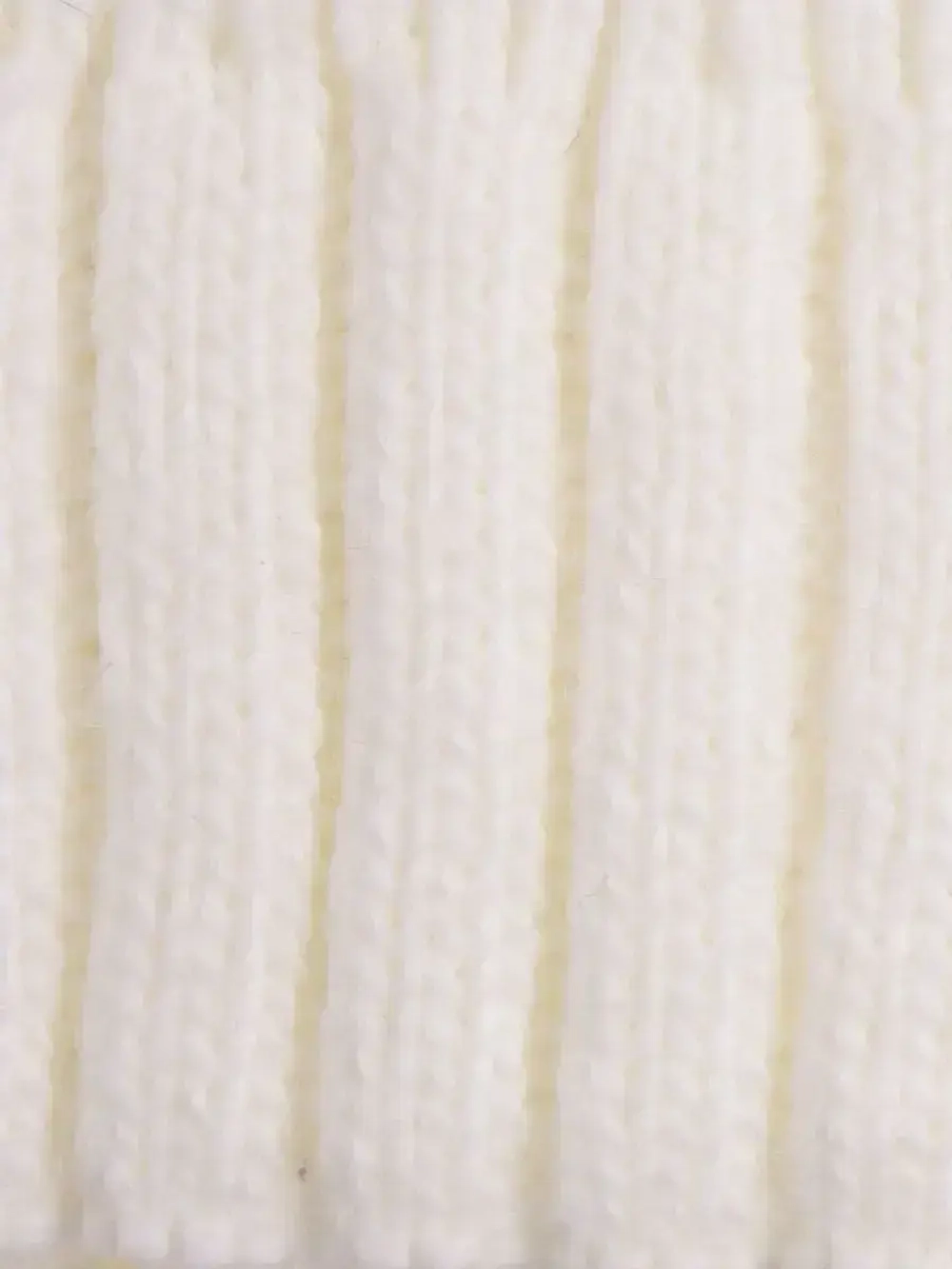 Шапка осенняя детская на завязках и снуд