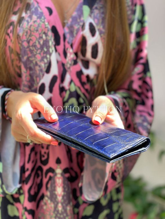 Кошелек из кожи крокодила темно синего цвета - WA-215