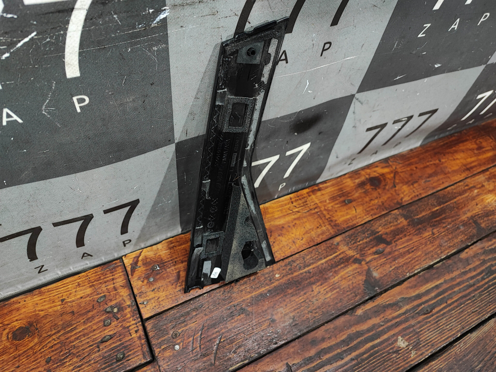 Накладка стойки двери задней левой Haval F7 1 19-24 Б/У Оригинал 5500108XKQ00A