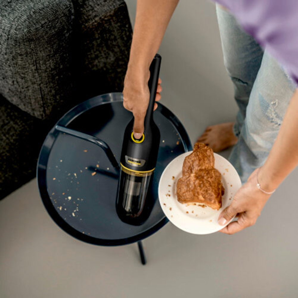 Пылесос ручной Karcher CVH Anniversary Edition черный/желтый (1.198-355.0)