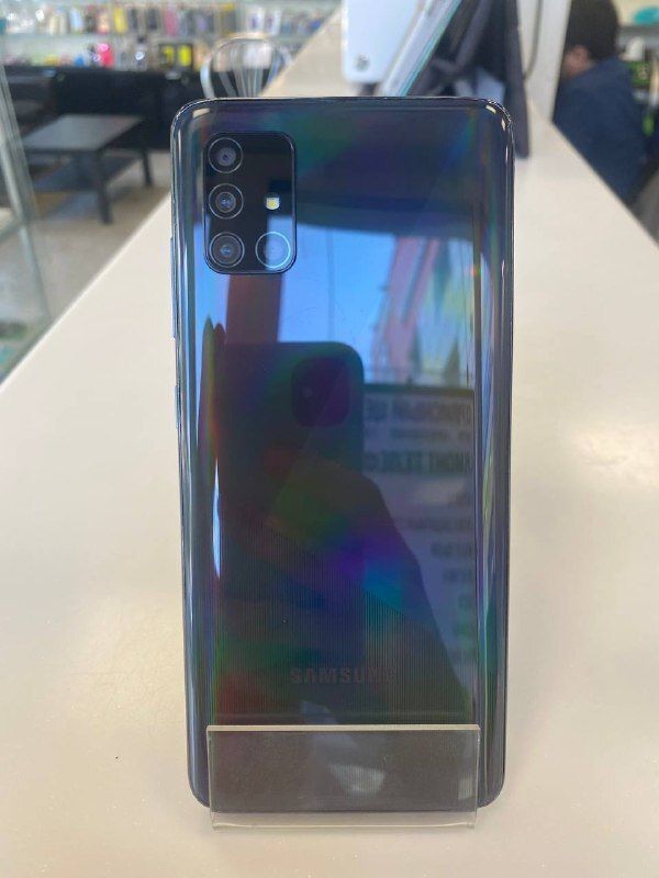 Смартфон Samsung Galaxy A51 4/64GB (SM-A515F) Black (Витринный)