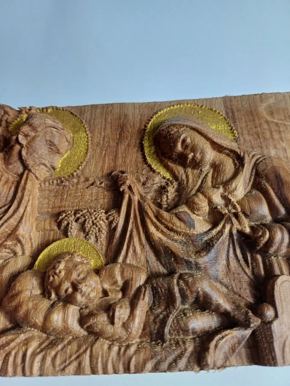 Освященная икона-панно "Рождество Христово" резная из дуба