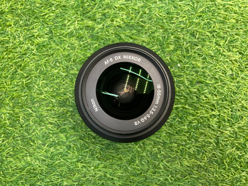 Nikon D3100 kit 18-55mm 3.5-5.6G VR 100 кадров