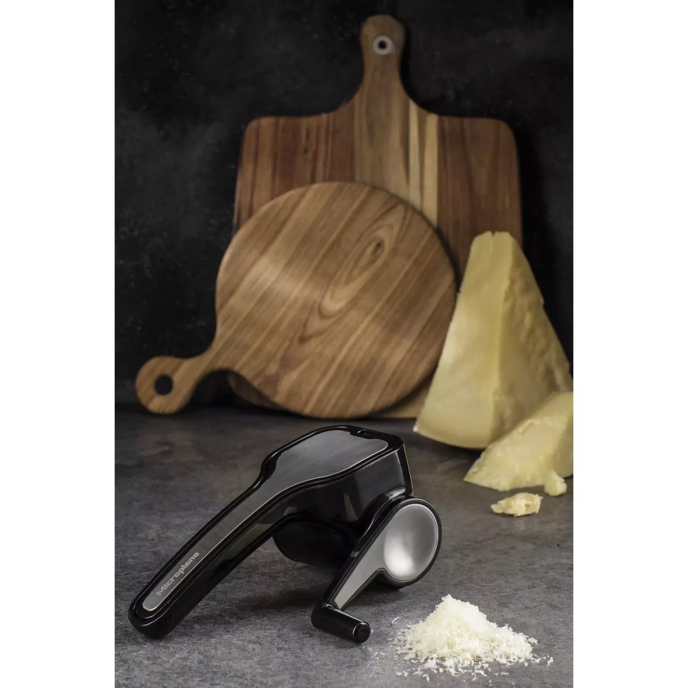 Microplane - Специальная мельница для сыра / артикул   39904  / GTIN 098399399041