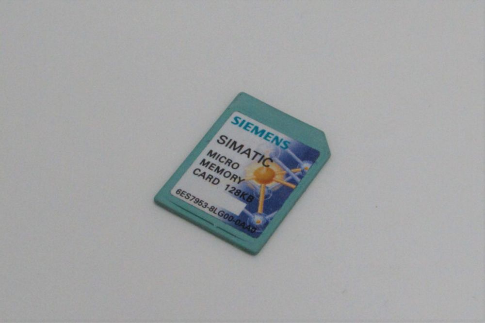 SIEMENS 6ES7 953-8LG00-0AA0
