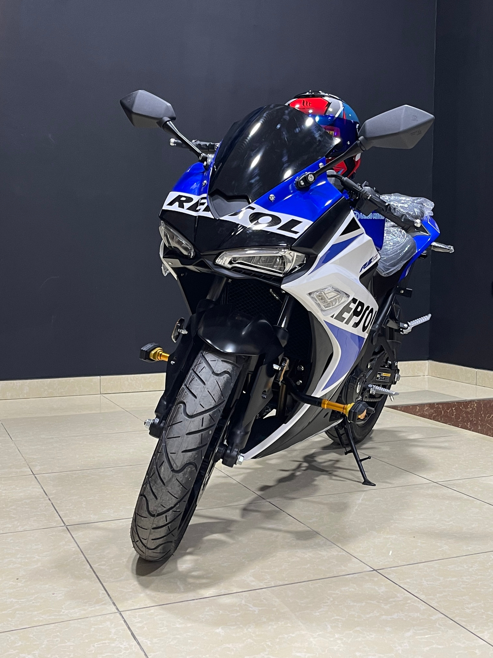 Honda Replica