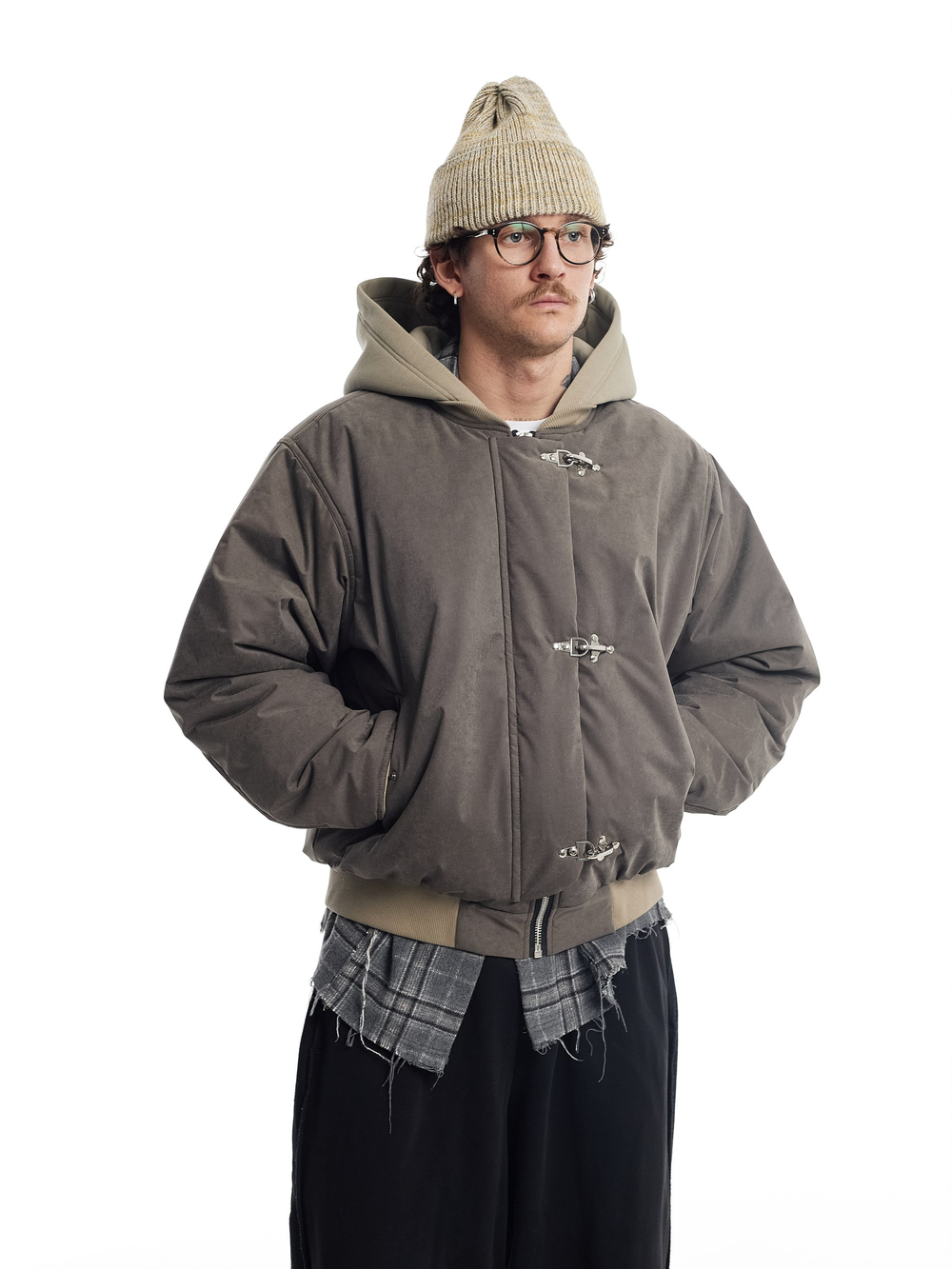 Бомбер Peach Khaki Carabine