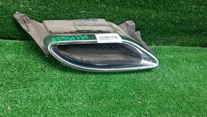 Насадка глушителя правая Mercedes GLE c292 (2015-2019)