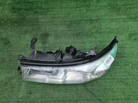 Фара левая Toyota Land Cruiser 200 (07-12) галоген