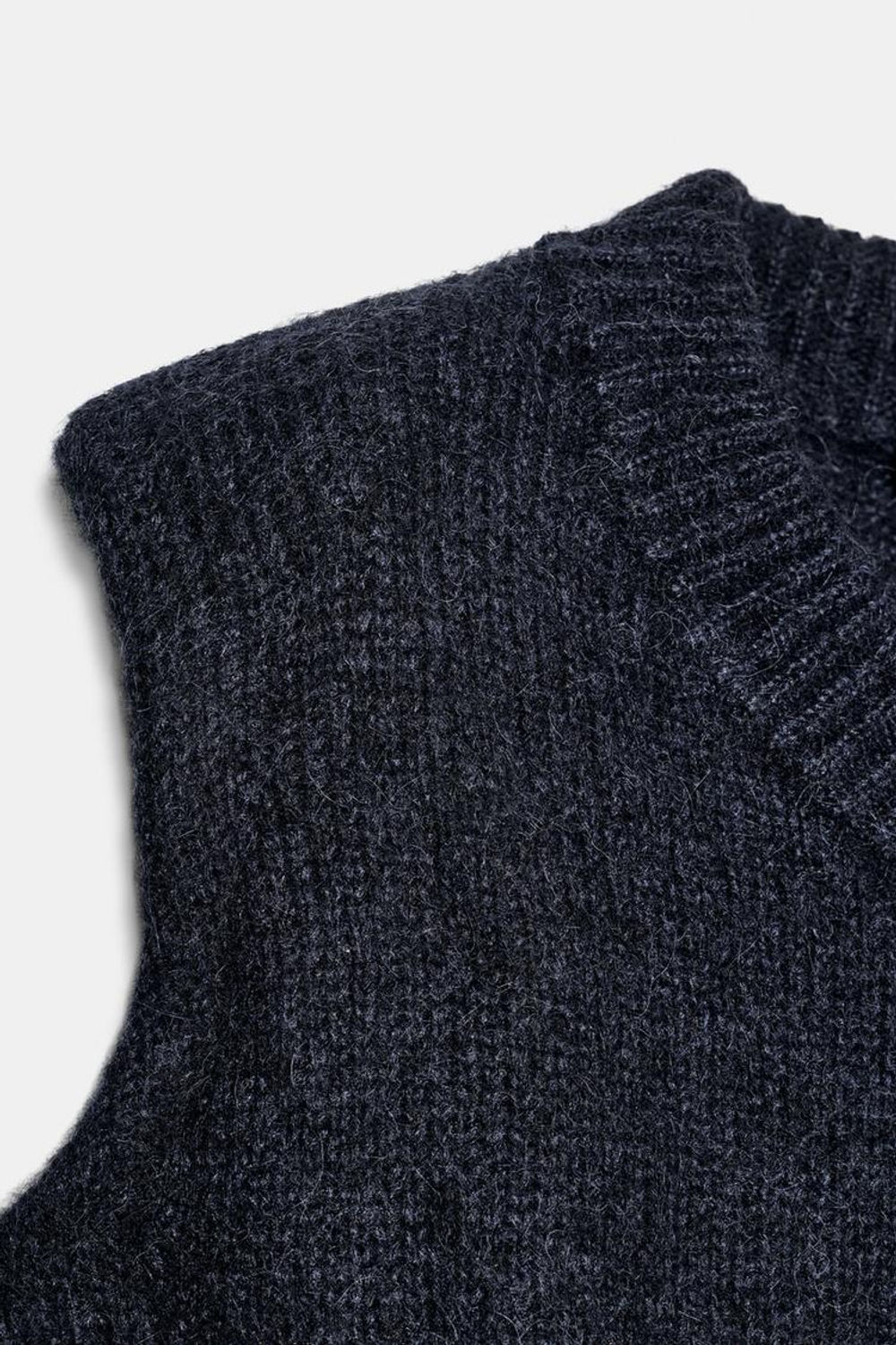 ZARA ЖИЛЕТ ИЗ ШЕРСТИ И АЛЬПАКИ С ПОГОНАМИ, МОРСКОЙ СИНИЙ