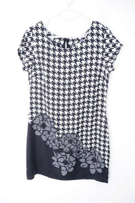 Платье Lola & Liza гармоничное 42 размер