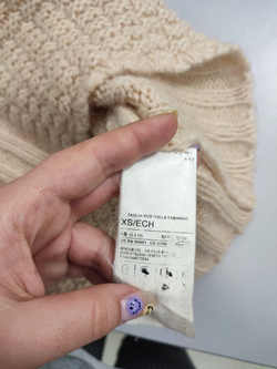 Свитер с шерстью 42 размер