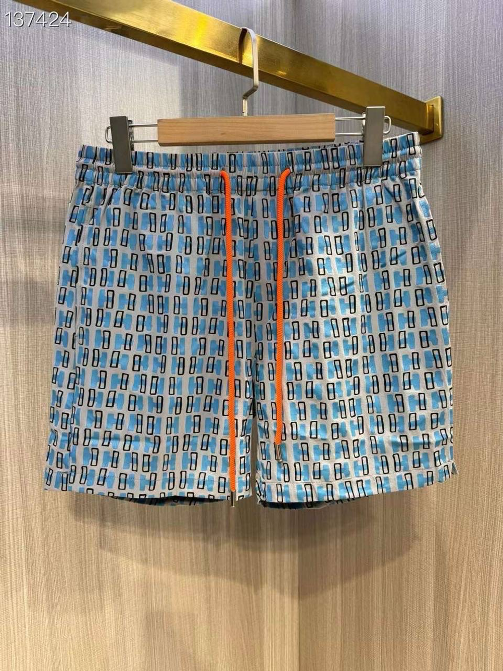 Шорты Hermes