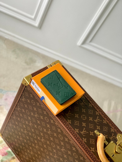 Louis Vuitton Pocket Organizer