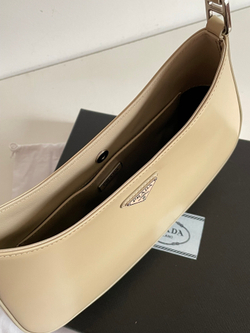Prada Cleo 27 cm