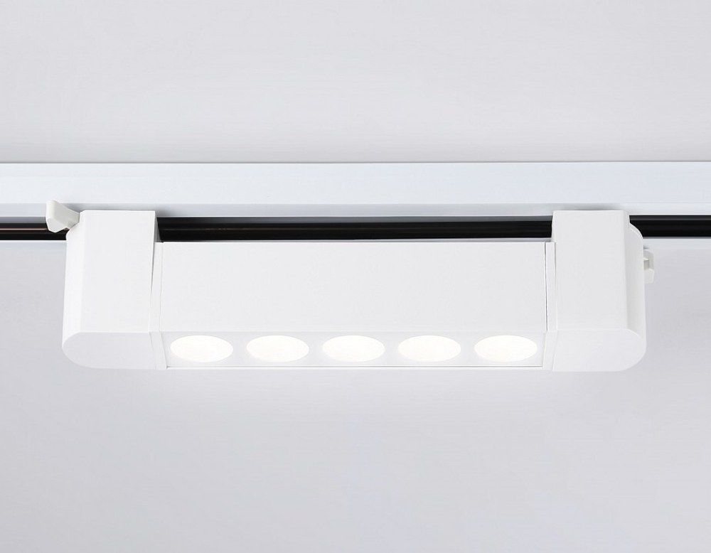 Накладной светильник Ambrella Light GL GL6700