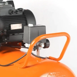 Компрессор поршневой ременной Patriot Remeza СБ 4/С-200 LB 40, 520306350