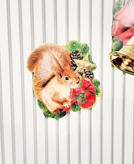 Плакаты и украшения на стену Новогодние на скотче