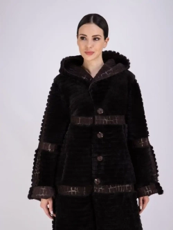 Дубленка женская натуральная длинная с капюшоном оверсайз