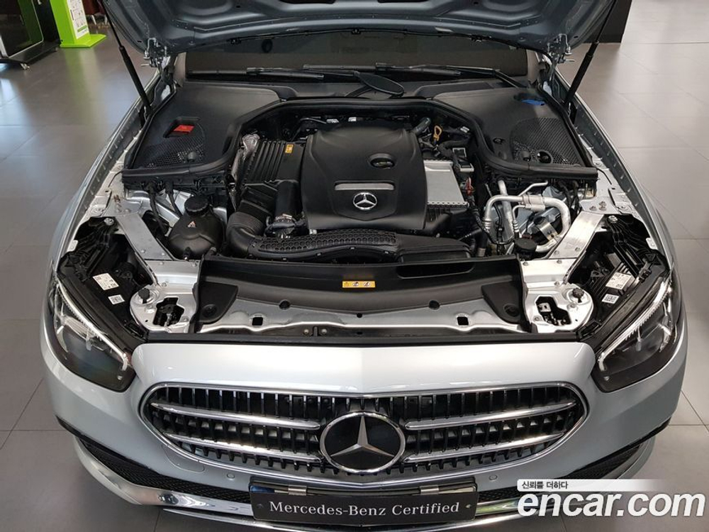 Mercedes-Benz E-Class W213 E250 Avangarde (07.2021)