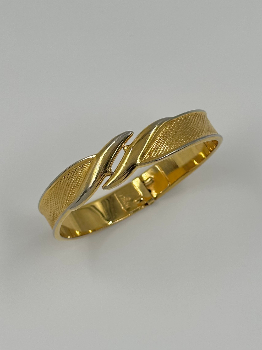 Браслет Monet