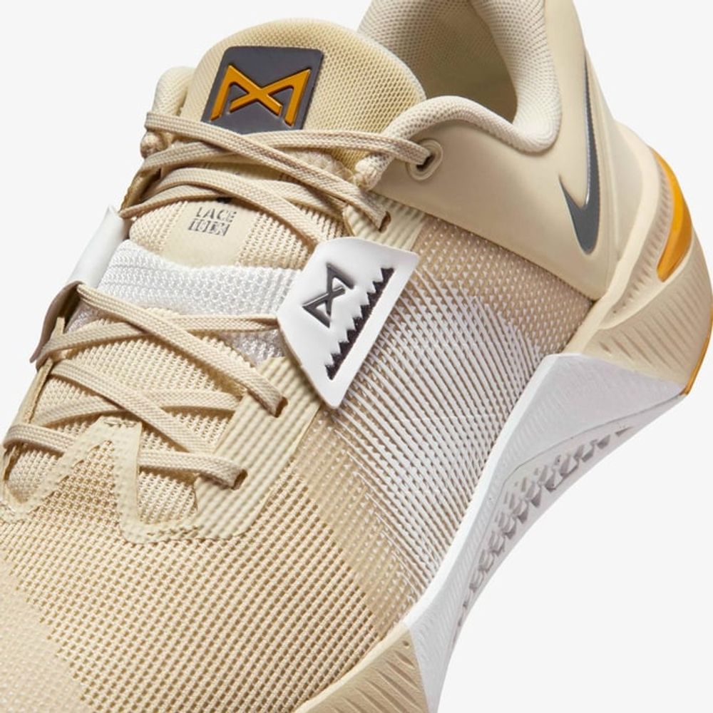 Кроссовки мужские Nike Metcon 10 (Бело-Золотые)