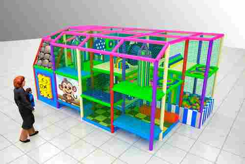 Детский игровой лабиринт «Приключения обезьянки»