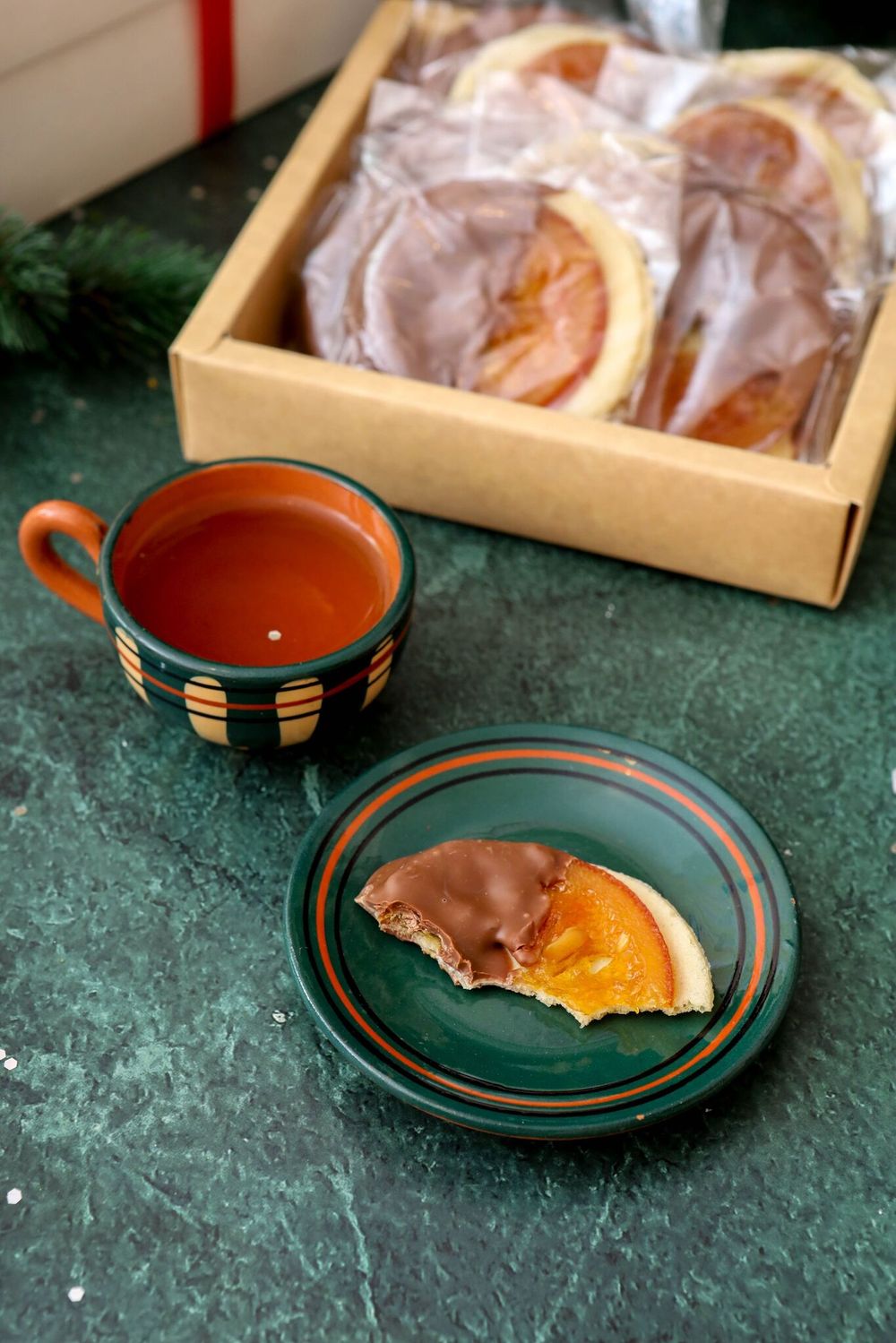 Апельсин в шоколаде "Новогодний вкус" 8 шт. Апельсин в шоколаде "Новогодний вкус" 8 шт.