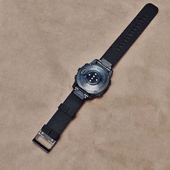 Ремешок нейлоновый 22 мм жакардовое плетение для Garmin MARQ / Epix / Fenix (47 мм) (Черный)