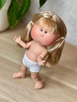 Кукла Nines виниловая 30см MIA шарнирная без одежды (1211W1)