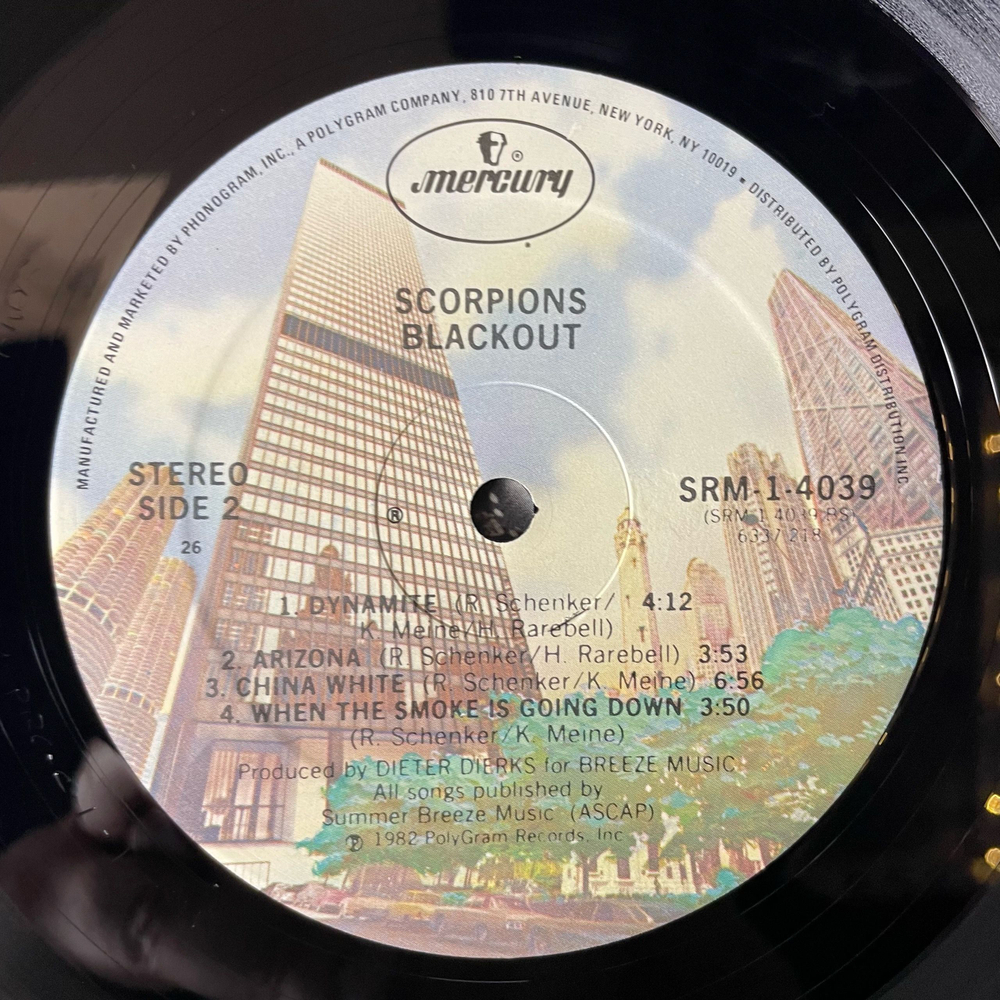Винтажная виниловая пластинка LP Scorpions Blackout (США 1982) Dynamite