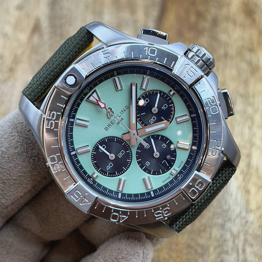 Часы Breitling