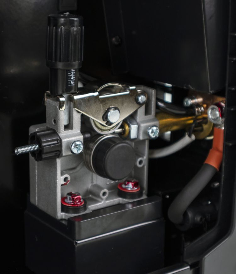 Сварочный полуавтомат Huter САИПА-200ПРОФ 65/97