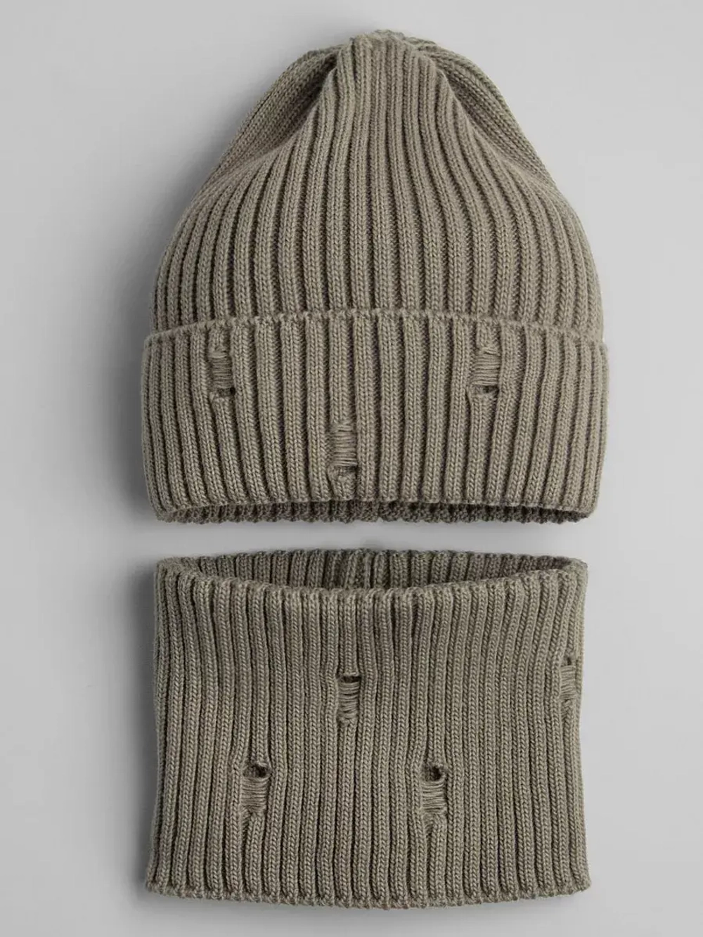 Шапка бини рваная и снуд осенняя