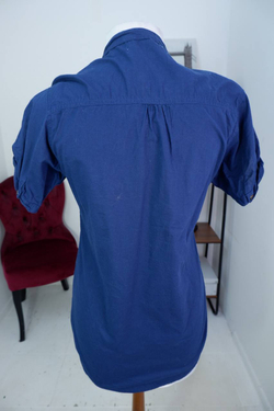 Блузка красивого оттенка, маркировка 32, визуально на 38 размер